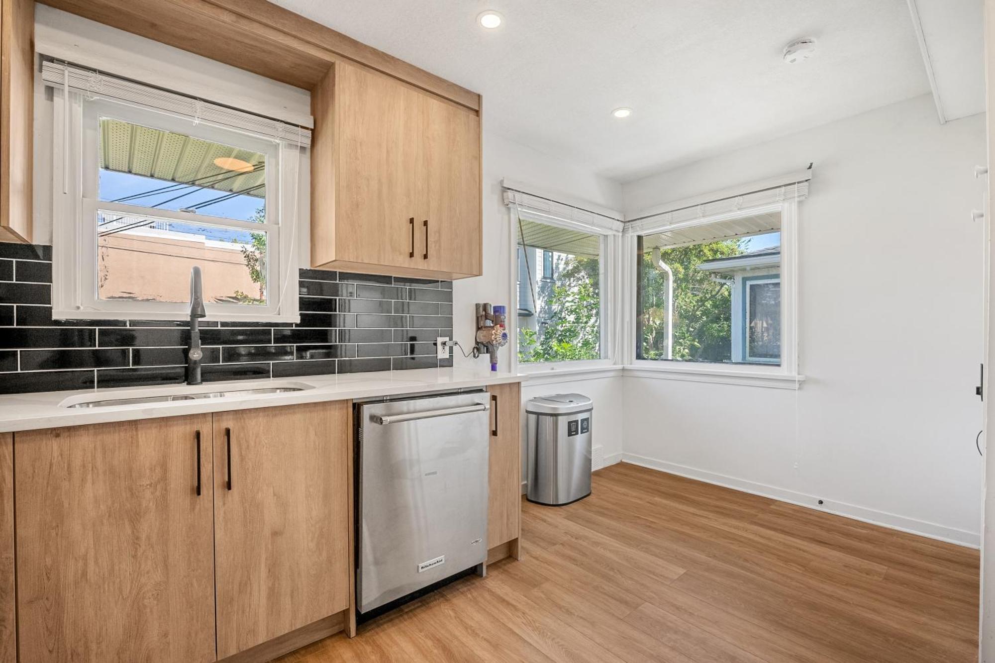 3bd Luxury Home, Steps To Dt, River, Hospital Apartment